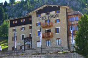 Гостиница Hotel Pordoi Passo Pordoi  Канацеи